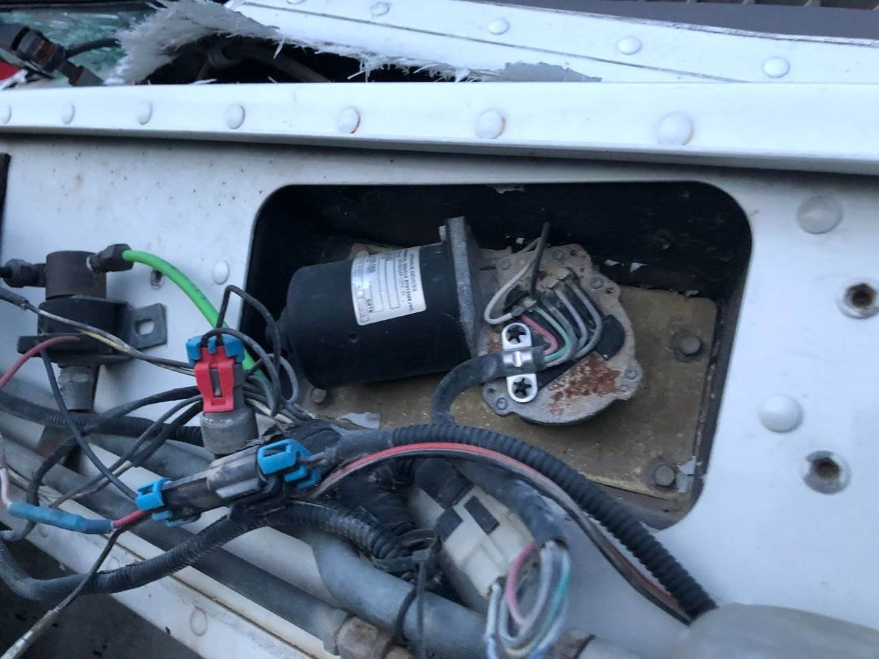 2007 Peterbilt 379 Windshield Wiper Motor For Sale Spencer, IA