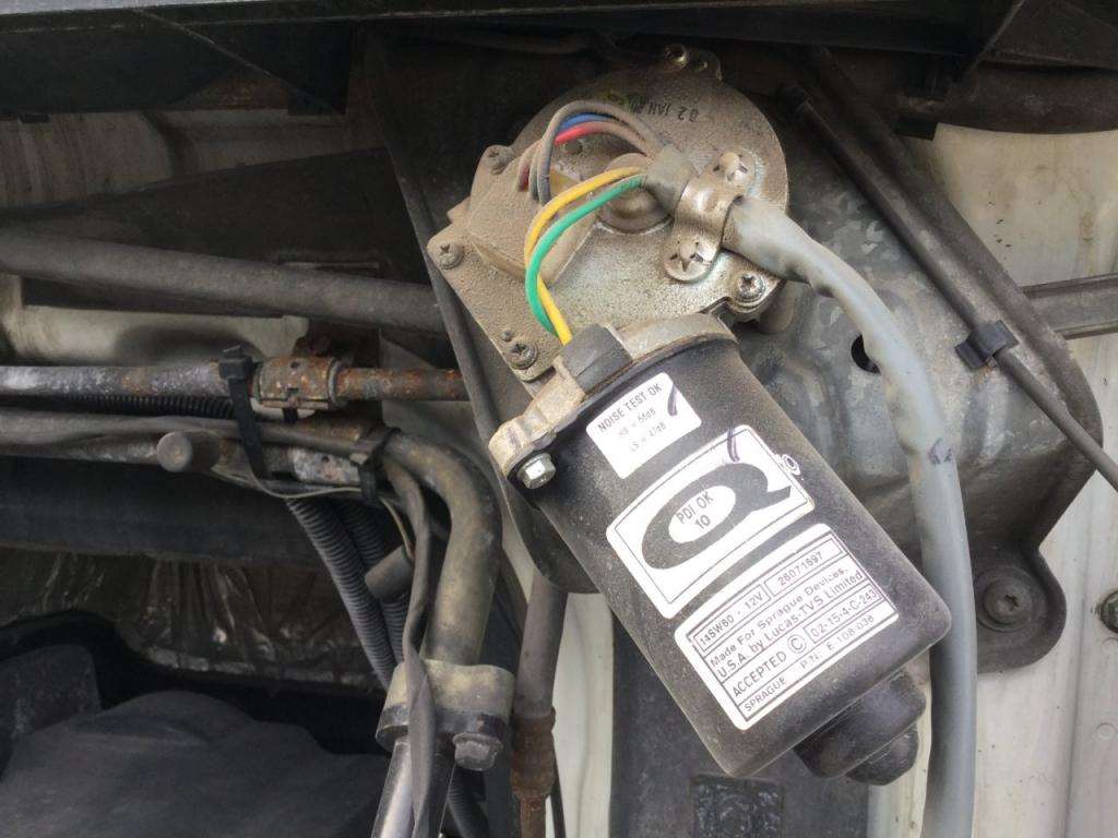 2008 Volvo VNM Windshield Wiper Motor