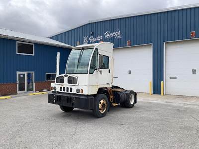 Autocar XSpotter Yard Spotter Truck - Cummins, 160HP, 4 Speed Allison Rds Automatic