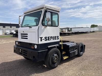 Hoist T-SERIES Yard Spotter Truck - Cummins, 220HP, Automatic