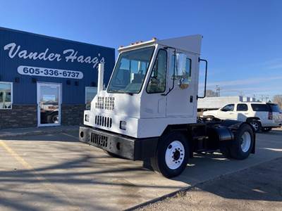 Ottawa YT30 Yard Spotter Truck - Cummins, 6 Speed Allison Rds Automatic