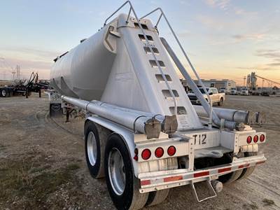 2016 MAC TN1050APB Dry Bulk / Pneumatic Tank Trailer For Sale | Venus ...