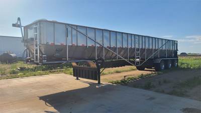 Trinity 50x96 Tri Axle Stainless Steel Belt Trailer - Air Ride, Fixed Axle