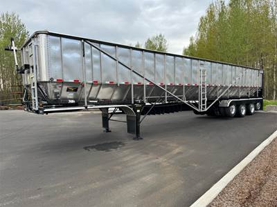 Trinity Eagle Bridge 53x102 Quad Axle Stainless Steel Belt Trailer - Air Ride, Fixed Axle