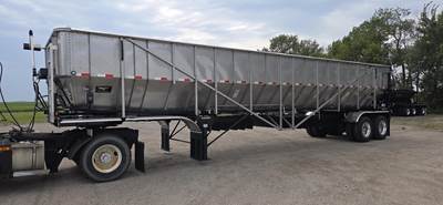 Trinity 42 TANDEM 48 BELT ELEC VALVE ELEC TARP Belt Trailer