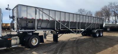 Trinity 42x102 Tandem Axle Stainless Steel Belt Trailer - Air Ride, Fixed Axle