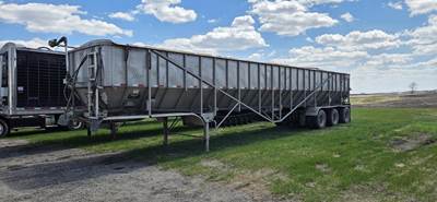 Trinity 50x96 Tri Axle Stainless Steel Belt Trailer - Air Ride, Fixed Axle