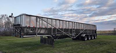 Trinity 53 QUAD DISC BRAKES FRONT REAR LIFT Belt Trailer