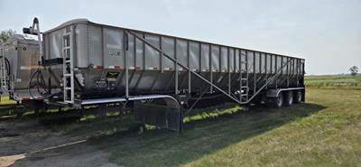 Trinity Eagle Bridge 50x96 Tri Axle Stainless Steel Belt Trailer - Air Ride, Fixed Axle