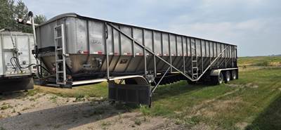 Trinity Eagle Bridge 50x96 Tri Axle Stainless Steel Belt Trailer - Air Ride, Fixed Axle