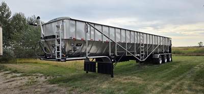 Trinity Eagle Bridge 50x102 Tri Axle Stainless Steel Belt Trailer - Air Ride, Fixed Axle