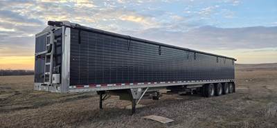 WILSON 53x102 Quad Axle Aluminum Hopper / Grain Trailer - Air Ride, Fixed Axle