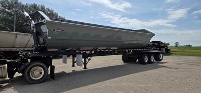 SmithCo 4736 DUALED OUT 3/16" TUB 55 YARD SUPER HIGH VOLUM Side Dump Trailer