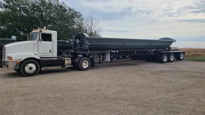 SmithCo 4736 SPREAD TRI AXLE WITH REAR LIFT Side Dump Trailer