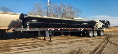 SmithCo 4736 SPREAD TRI WITH REAR LIFT Side Dump Trailer