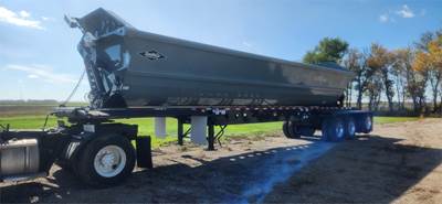 SmithCo 4736 SUPER HIGH VOLUME 55 YARD SUPER TRI Side Dump Trailer