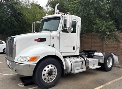 Peterbilt 337 Single Axle Day Cab Truck - Paccar 300HP