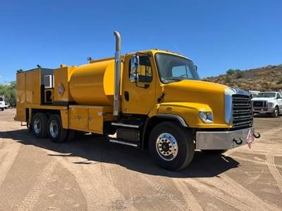 Freightliner 108SD Fuel & Lube Truck