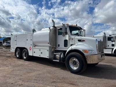 Peterbilt 335 Fuel & Lube Truck