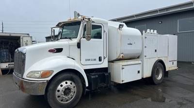 Peterbilt 335 Fuel & Lube Truck