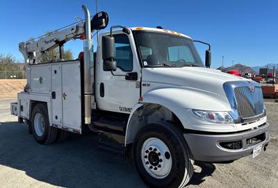 International HV607 Mechanic / Service Truck