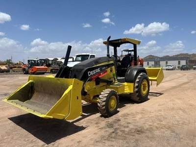 John Deere 210L EP Tractor Loader