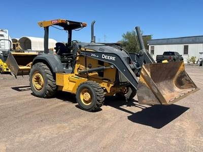 John Deere 210L EP Tractor Loader