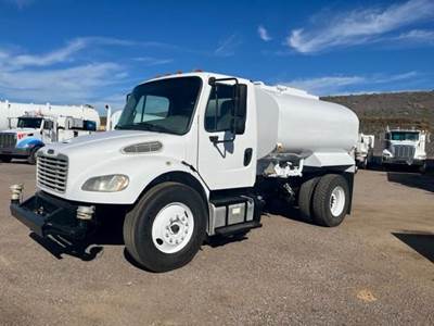 Freightliner M2 106 Water Truck - Manual