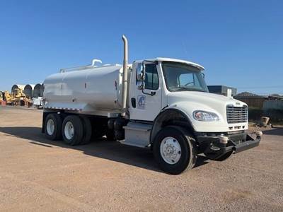 Freightliner M2 106 4000 Gallon Water Truck - 8Ll Manual