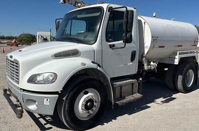 Freightliner M2 106 2000 Gallon Water Truck - Automatic
