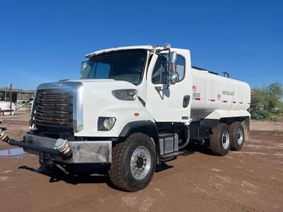 Freightliner M2 106 4000 Gallon Water Truck - 8Ll Manual