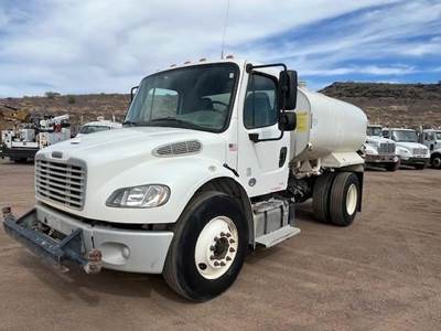 Freightliner M2 106 Water Truck