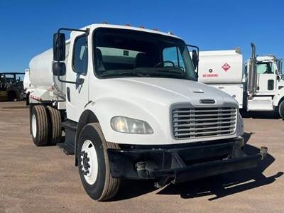 Freightliner M2 106 2000 Gallon Water Truck - Automatic