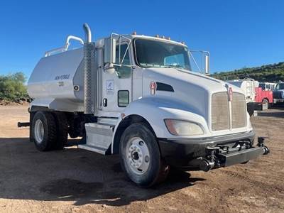 Kenworth T370 2000 Gallon Water Truck - Automatic