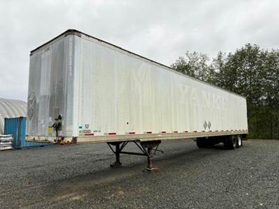 Stoughton Dry Van Trailer - Air Ride