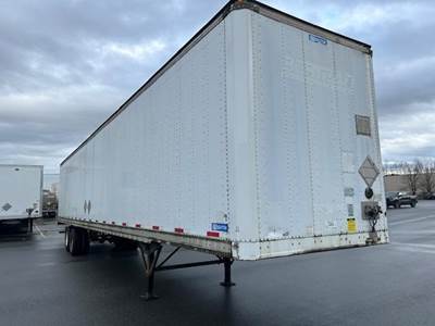 Stoughton 53 ft Dry Van Trailer - Air Ride