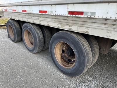 UTILITY 53ft Dry Van Trailer - Air Ride, Tri Axle