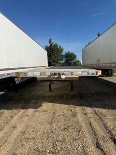 Fontaine Flatbed Trailer - Air Ride