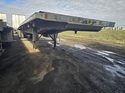 Fontaine REV 60 FLAT 53' TRIDEM AIR Tri Axle Flatbed Trailer - Air Ride