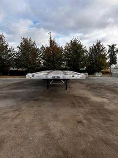 WILSON Flatbed Trailer - Air Ride