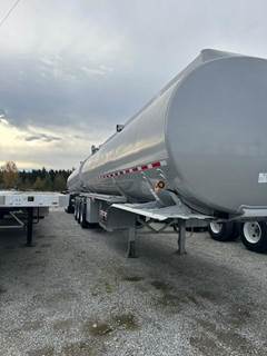 CIMC Hopper / Grain Trailer - Air Ride