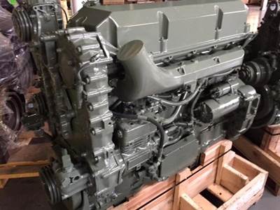 Detroit Series 60 12.7L Engine