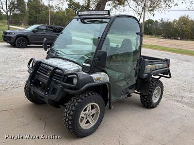 2011 John Deere XUV825i Gator Utility Vehicle