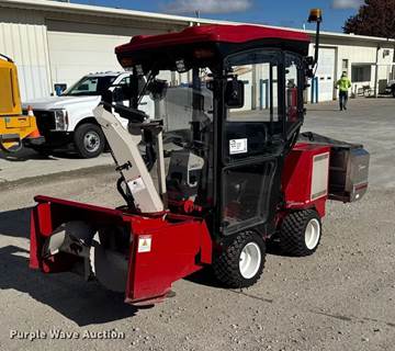 Ventrac 3400Y Municipal Tractor