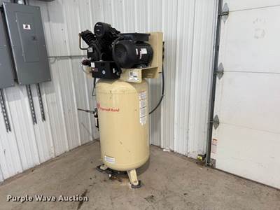 Ingersoll Rand 2475N7.5-P Air Compressor