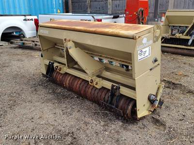 Land Pride PS1572 Seeder