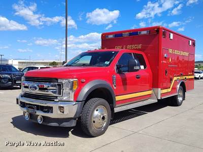 2017 Ford F450 Super Duty Ext. Cab Ambulance