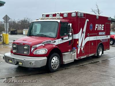 2015 Freightliner Business Class M2 Ambulance