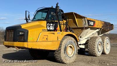 2014 Caterpillar 740B Articulated Haul Truck