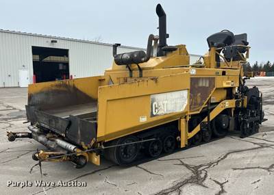 2010 Caterpillar AP1055D Paver